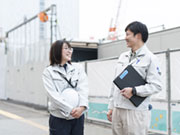 施工管理の仕事については、未経験からスタートしましたが、派遣先の会社に教育プログラムをしっかり組んでもらったので、一つ一つ学んでいきました。現在3年目ですが、まだまだ新しい事を学ばさせて頂いてます。