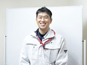 札幌へ転居をせずに当社で働けます。私の自宅は長沼なので、自宅から通勤可能な現場や出張の場合でも工期の短い現場など希望にあわせて調整してくれます。環境にあわせた働き方ができるのでぜひご相談ください。