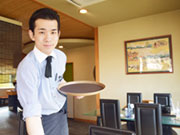 「鬼はそと福はうち」
ランチはカレーうどん、ディナーはすき焼き・しゃぶしゃぶの専門店。
伏見の高台にある閑静な住宅街で、札幌の夜景を見下ろせる絶好のロケーションが人気のお店です。