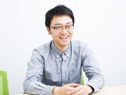 職業訓練校でWEB制作の基本を学んだのですが、実務経験がないため応募しても門前払い…。そんなときに当社の事を知りました。当社の「失敗しても良いからまずはチャレンジしてみよう」という雰囲気が気に入ってます
