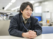 自分のアイデアと職人さんの意見を調整しながらうまく現場を回せた時は充実感でいっぱいになります。
数多くつながりを持てるように、周りから信頼される仕事を遂行していきたいです!!