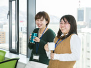 立地条件も最高!お昼はみんなで”ランパス”を使って周辺の美味しくてオトクなランチを楽しんだり、秋には大通公園のオータムフェストでランチをとることもあるそうです。