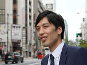 携帯販売スタッフからSVに上がりましたが、人を管理する事の難しさ、楽しさ、厳しさを学べます。また、OAスキルやプロジェクトの運営スキルも学ぶことができるので、自分自身が大きく成長出来ていると日々実感しています。