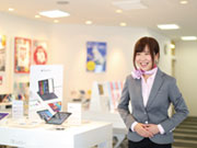 社員同士は全員顔見知り。社員旅行をきっかけに連絡を取り合うようになったり、情報共有を活発に行ったり風通しの良い社風です。