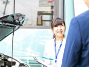 アポイントがあるお客様への訪問は1日2〜4件、多いときは6件ほど。今日はどんな車輌と、どんなお客様とお会いできるのか、1日1日完結する仕事なので気持ちの切り替えができて毎日が新鮮です。