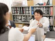 会社にとって「利益」は大事。玉石混淆の不動産業界において、利益は出そうと思えば出せる業界でもあります。しかし、優先すべきはオーナーの利益。信頼に応えてこそ、会社に還ってくるという姿勢は創業時から変わりません。