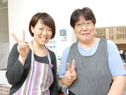 年齢差も関係ありません。みんなが協力的に動いているので入居者も安心していらっしゃるとおもいます。やっぱり空気感って大事ですから、入居者様にもスタッフにもお互いを尊重しながら頑張っていますよ!