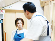 このケースはどうしたらいいんですか?実は入社4日目で未経験のスタッフです。「こうした方がいいかもね!」なんて優しく指南してくれるんです。分からないのに「自分で考えて!」なんて事は絶対しません
