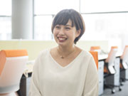 採用・研修担当/佐々木ももさん