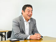 興味はあるけれど、実際の応募には不安がある…。その様な方もまずはお気軽にご連絡ください。小さな事からでもご相談に応じますよ。