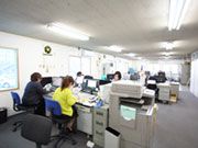 どの部署も、残業はほとんどありません。家族との時間や、趣味の時間を大切にしたいという方には特におすすめです。ONとOFFをしっかりと切り替えられますので、プライベートも充実させることができますよ。