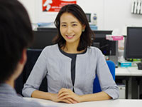アクサス(株)