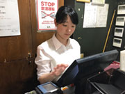 ホール社員 山田さん 2018年1月入社 23歳