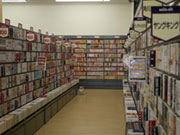 ブックオフは小説、マンガ、雑誌など書籍はもちろん、CD・DVDなどソフト全般を取り扱いしています。