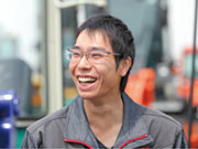 整備士/柴田康平さん
(入社2年目/27才)