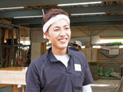 入社8年目/成田 拓弥