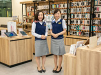auショップ 札幌駅前通店・麻生店(株)アルファニーズ