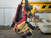 腰道具、備品、作業ユニフォーム、ヘルメットなど必要なものは全て会社から支給しますので、あなたに負担していただくものはありません。