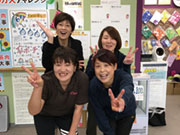 カーブス ラッキー川沿