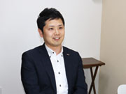 最初は賃貸事業部で仲介営業をしていましたが、興味のある売買事業部へ社内異動をお願いしました。
売買・賃貸など幅広く手掛けている会社なので、自分次第で興味の持った分野へのステップアップも可能です!!