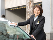 入社して約30年なんですが、実は途中の何年間かは事情があって別業界にいたんです。だけどやっぱりこの会社が良くて戻ってきた「出戻り」なんです(笑)何とか子育てと両立してこれたのも会社が配慮してくれたおかげです