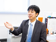 経理総務課 藤澤裕人