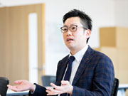 管理部経理総務課 池野 博基