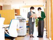 未経験から正社員として活躍できる会社です。個性を大切にしていますので、自ら考え行動できる人材に成長できると思います。多くの「人」と出会える仕事なので、出会いを通じて成長したい方にはピッタリの職場です。