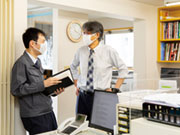 建築や工場他、それぞれが得意分野を持っています。様々な業界の商品知識の共有はとても大事。あなたもひとつでも得意分野が持てたら武器になります!お互いがお互いを高めあえる仕事ですよ。