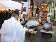 今年のお正月、築地最後のマグロの初競りで最高額のマグロを落札!
メディアからも大注目の会社です。