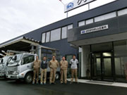 クワザワサッシ工業株式会社