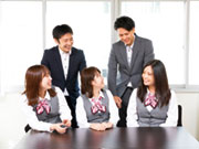 株式会社タカラ