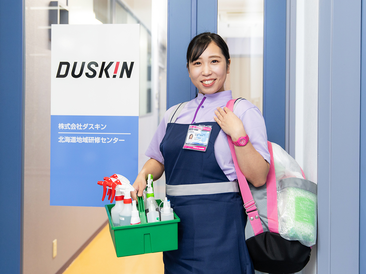 株式会社ダスキン／企業紹介メイン写真：コーディネーターのみなさんが笑顔で並んでいる